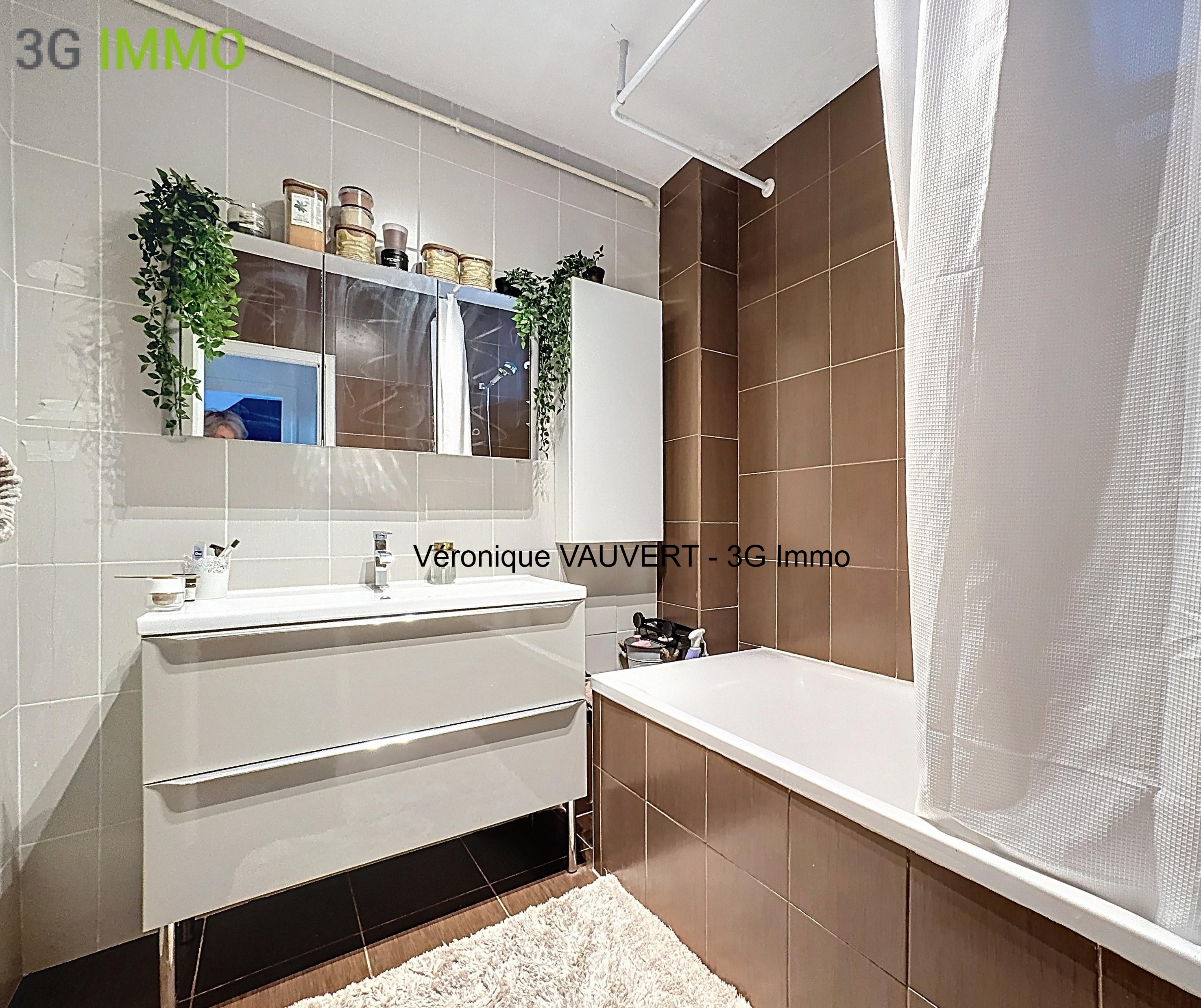 Appartement T4 - 3 pièces - 71.71 m² - Andernos-les-Bains