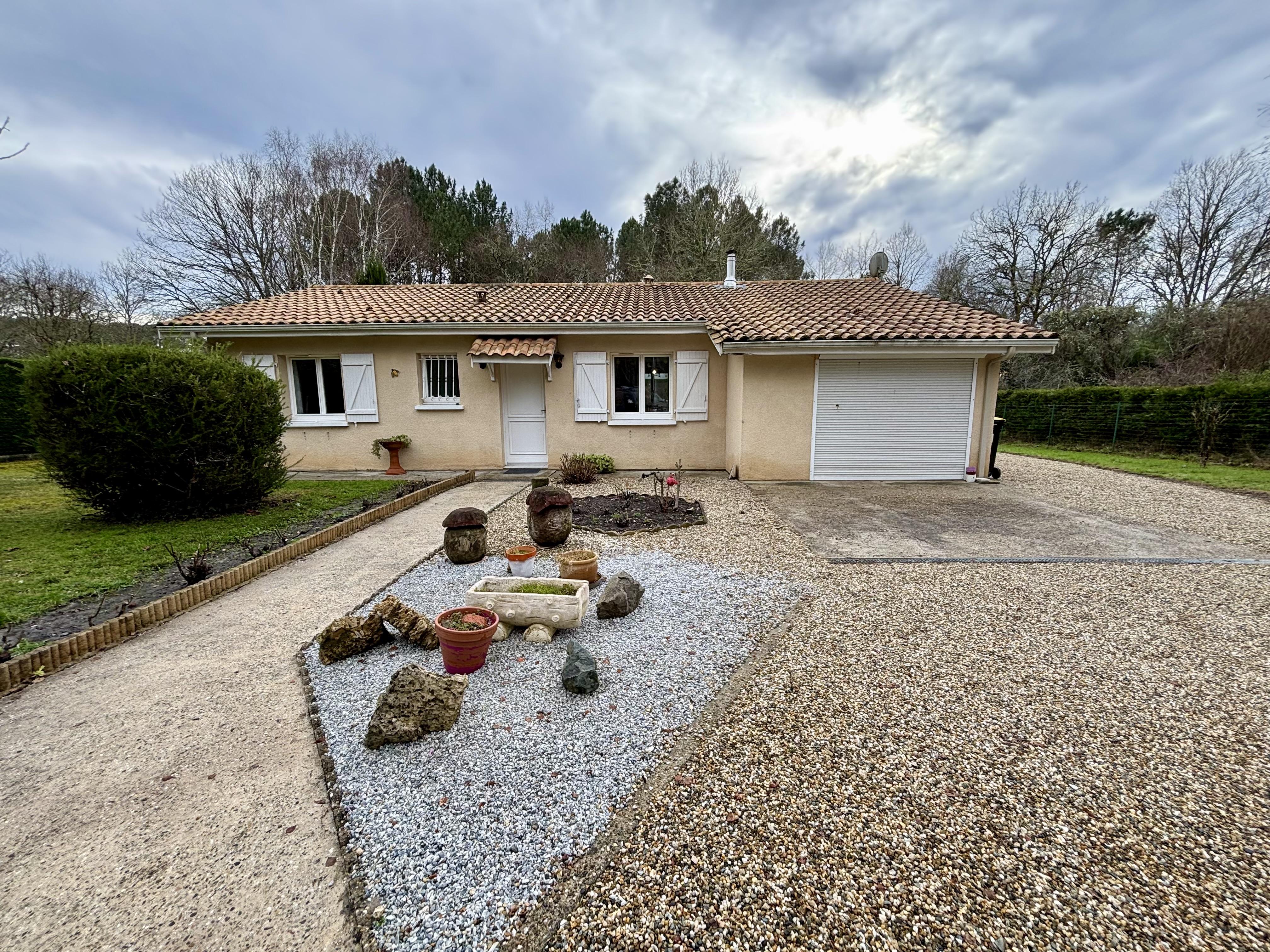 Maison - 5 pièces - 1532 m² - Bazas