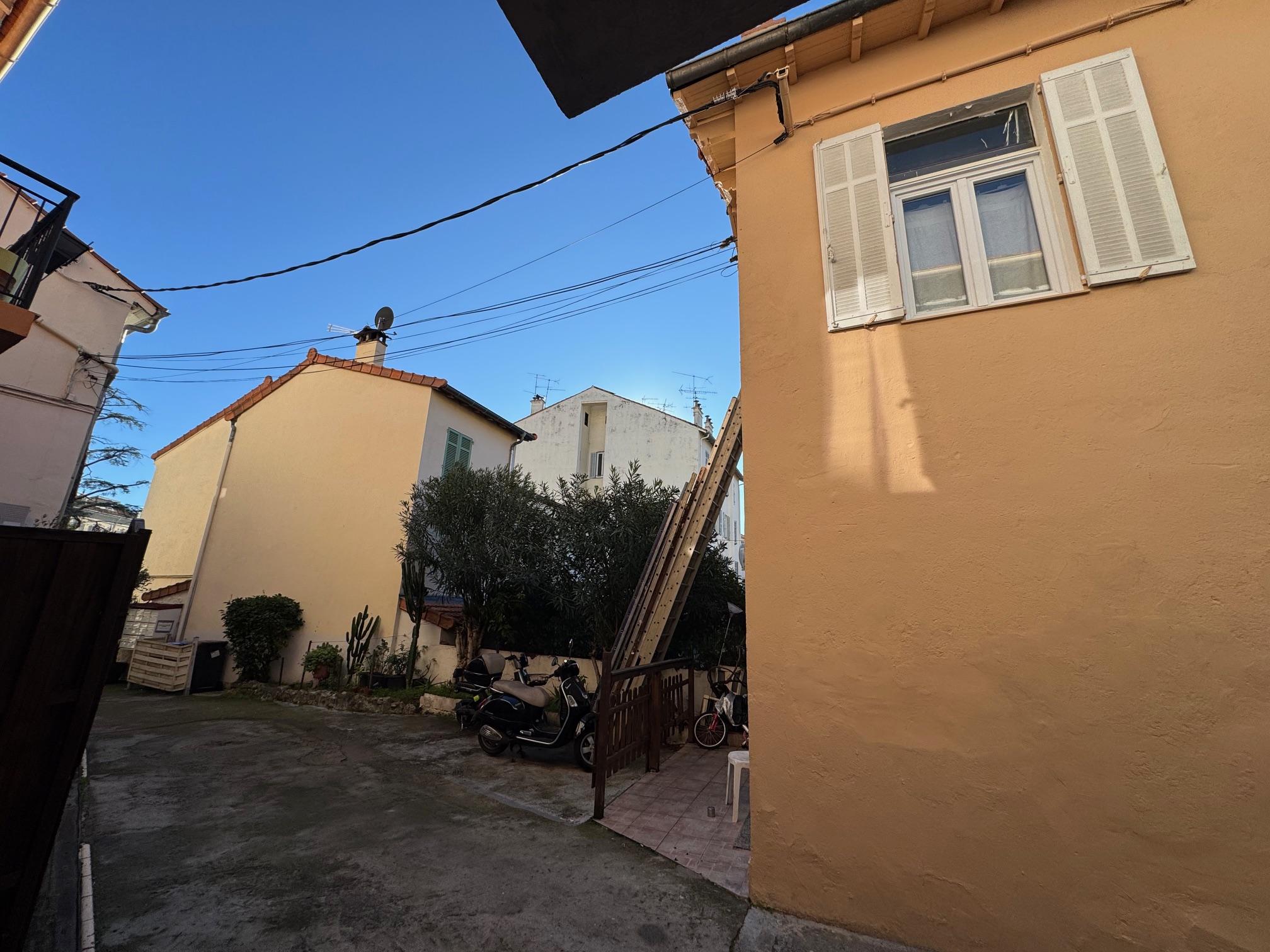 Immeuble - 150 m² - Cannes