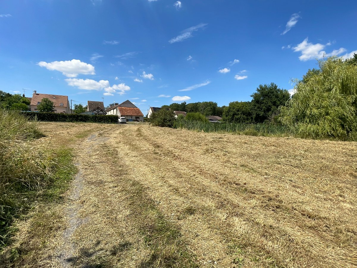 Maison 16 pièces 13999 m² · à Fontenailles · 13 999 m² · 441 000 €