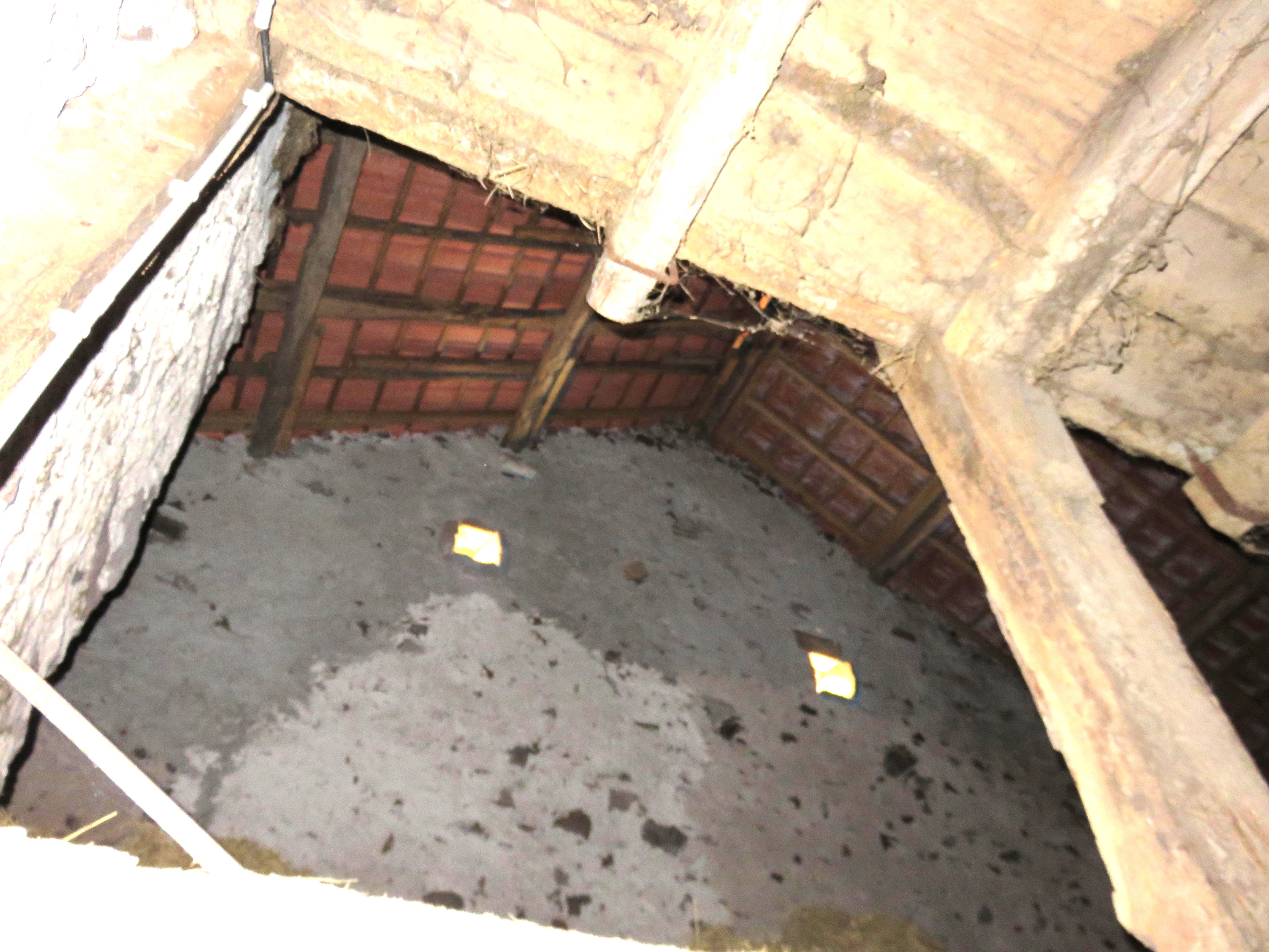 Maison 6 pièces 1870 m²