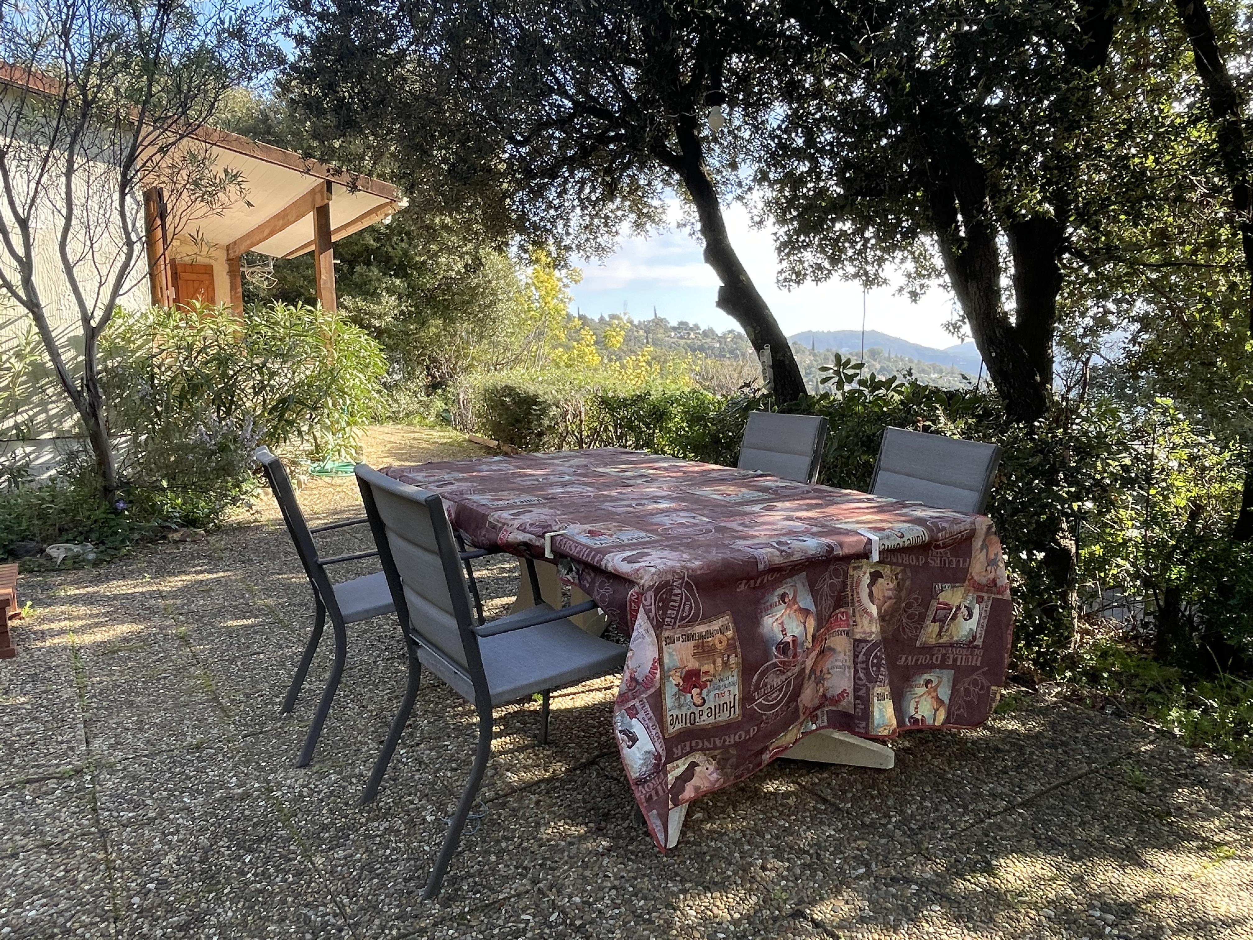 Maison 3 pièces 280 m² · au Muy · 280 m² · 100 000 €