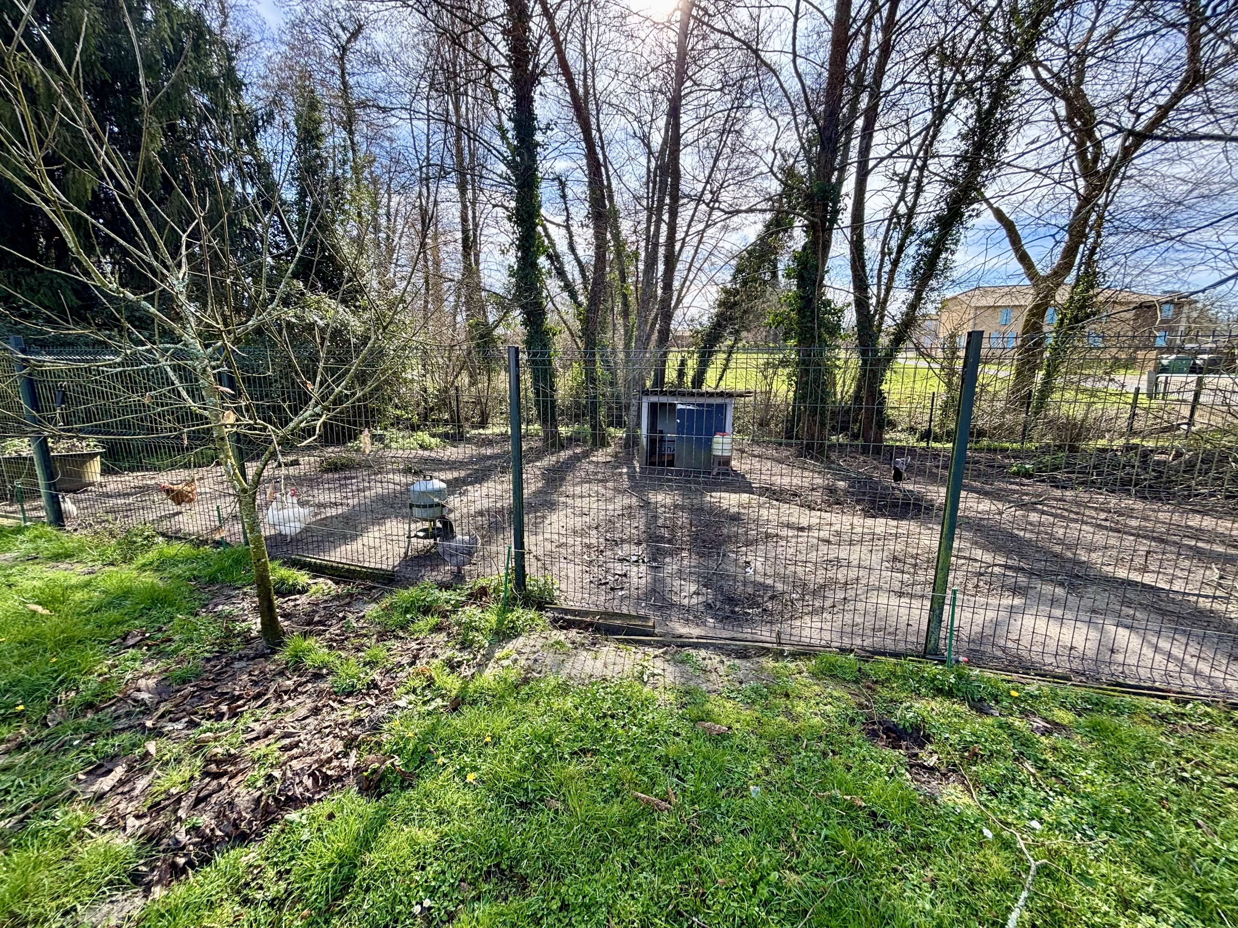 Maison - 5 pièces - 1488 m² - Bazas