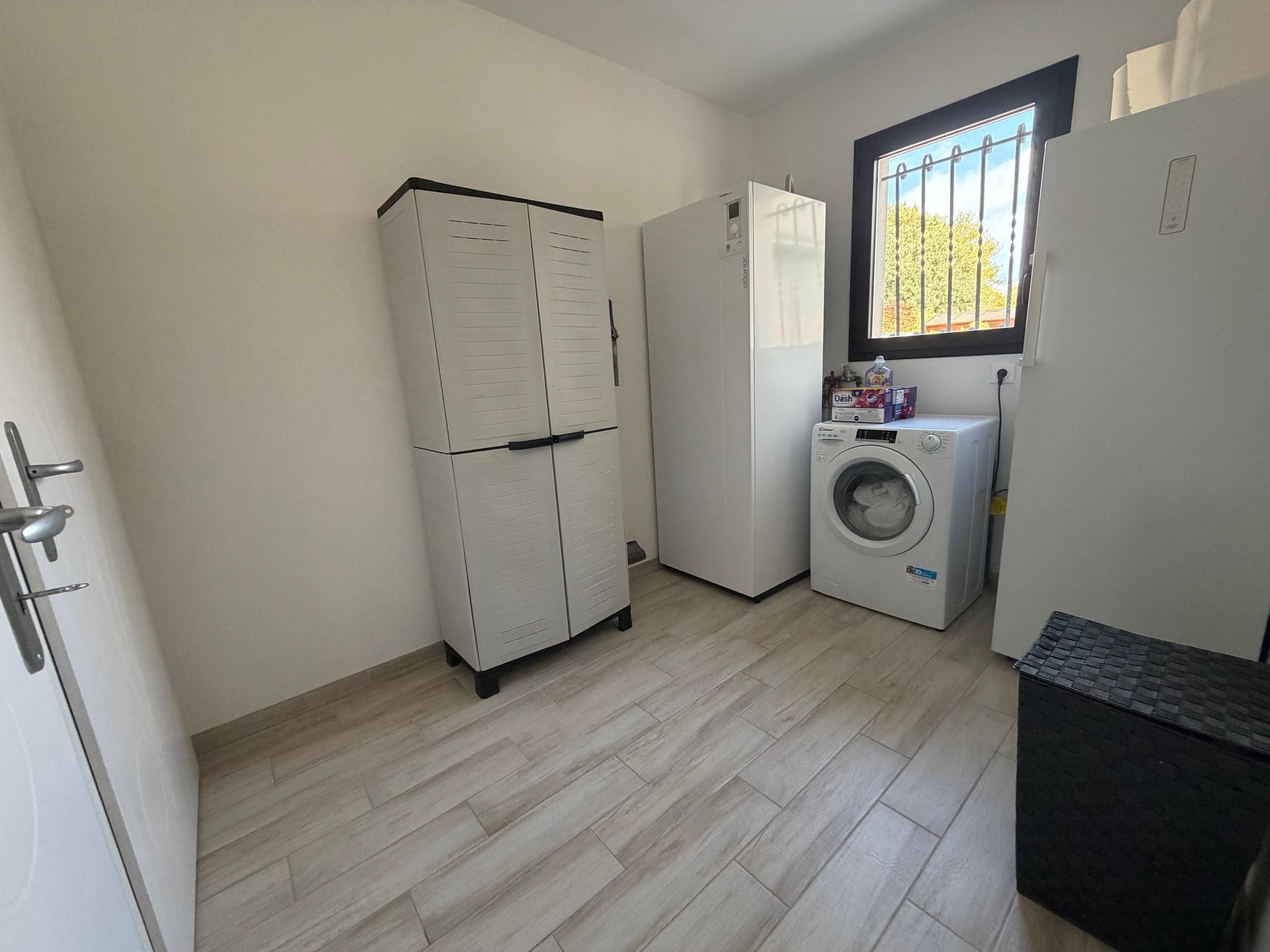 4 pièces 573 m² · à Étaules · 573 m² · 437 000 €