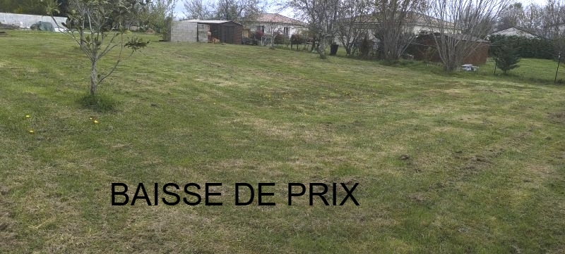 Terrain 900 m² · à Saint-Étienne-de-Tulmont · 900 m² · 52 000 €