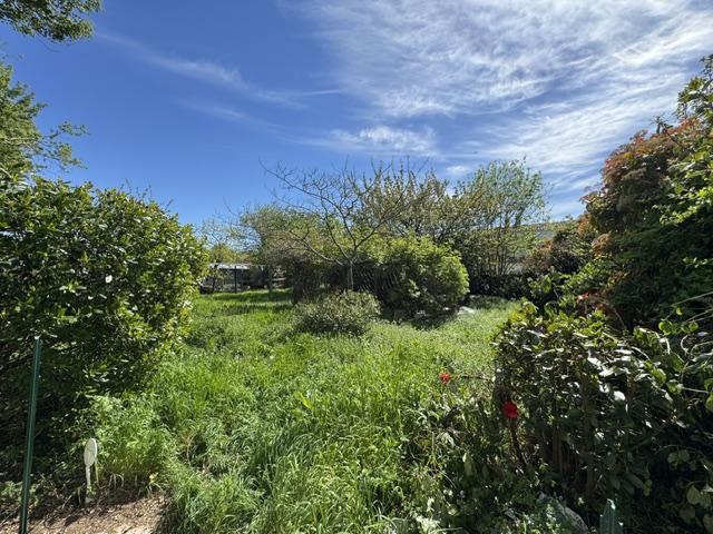 Terrain constructible - 451 m² - La Jarrie