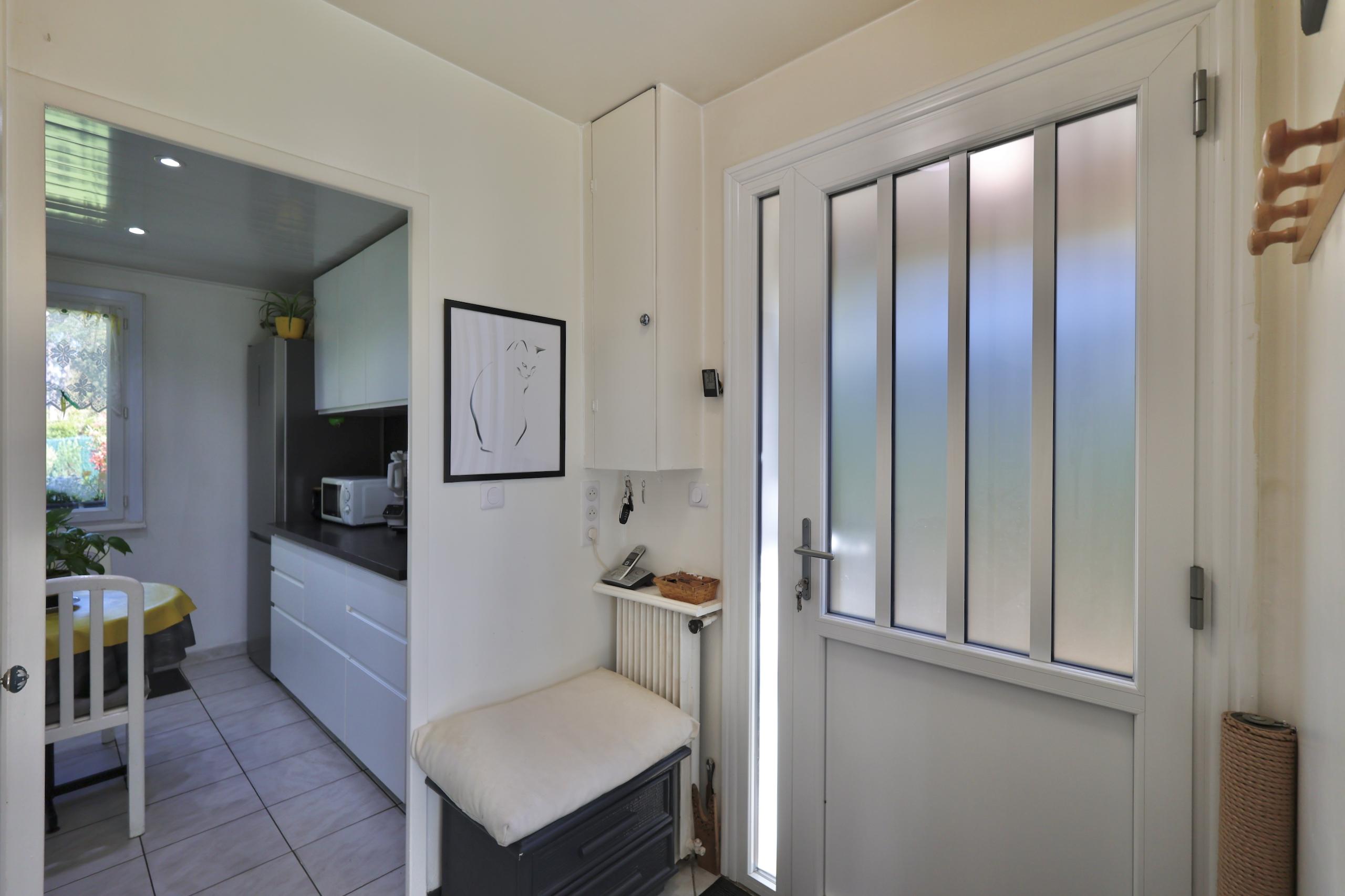 Maison de plain-pied - 4 pièces - 1982 m² - Sorel-Moussel