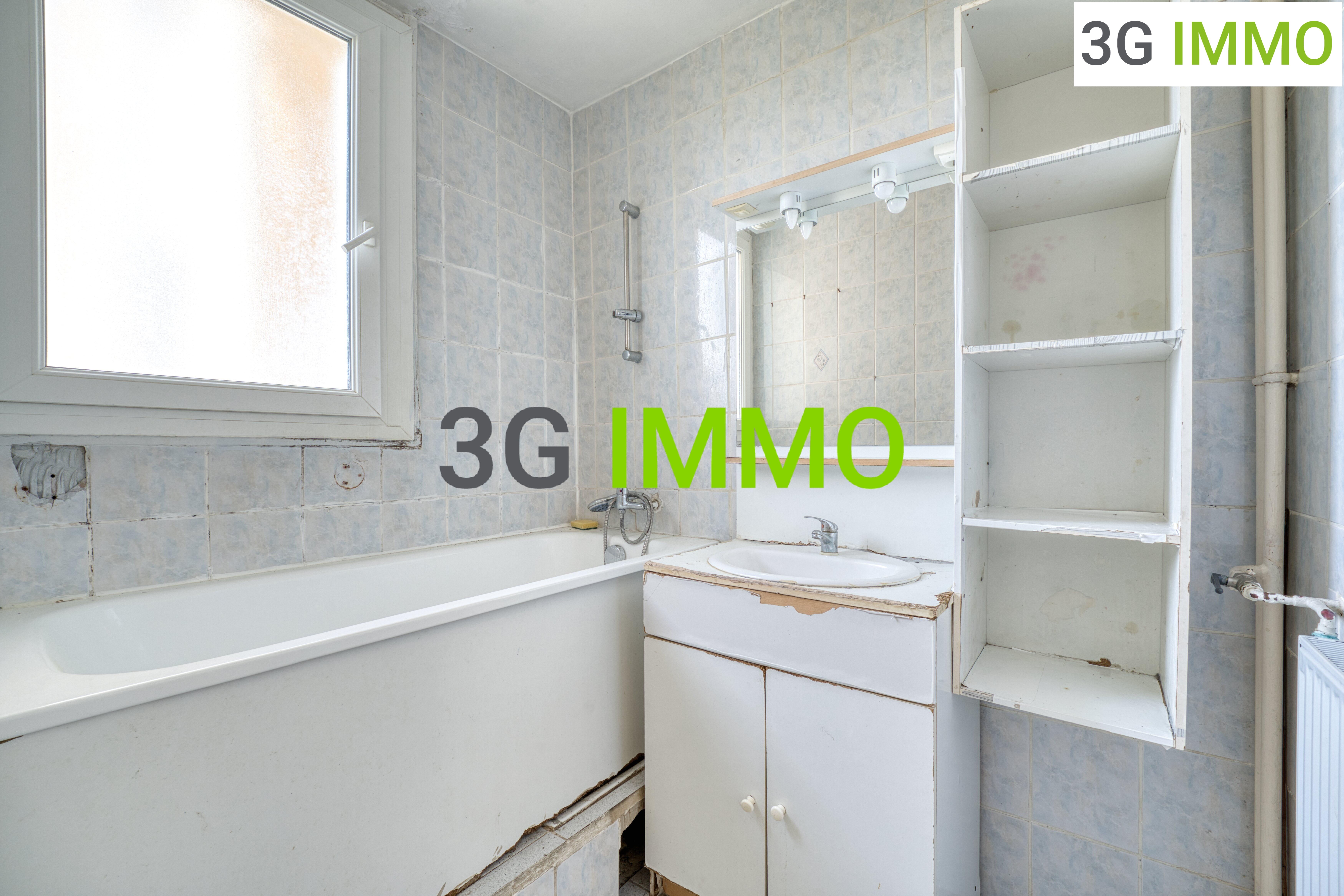 Appartement 4 pièces 79 m² · à Orange · 79 m² · 55 000 €
