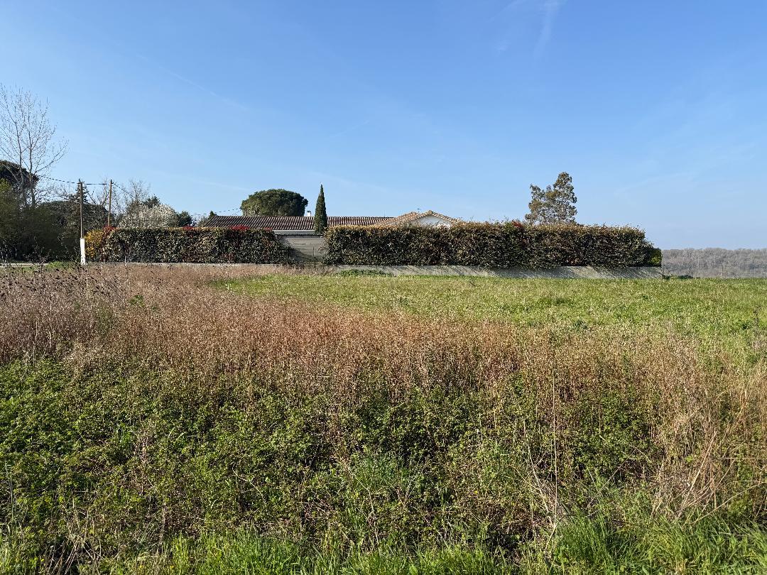 Terrain 1700 m² · à Donneville · 1 700 m² · 220 000 €