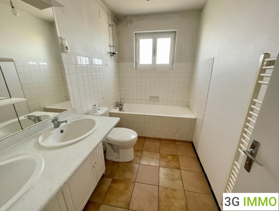 Maison 452 m² · à Saint-Michel-en-l'Herm · 452 m² · 193 000 €