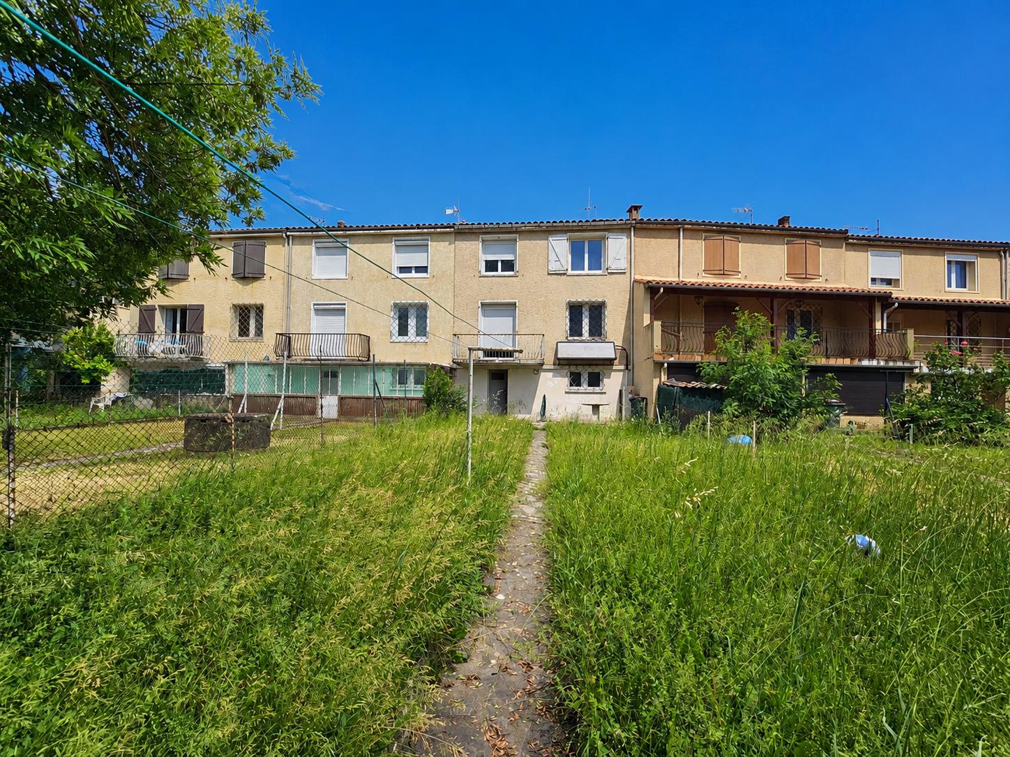 Maison 4 pièces 257 m² · à Castres · 257 m² · 115 000 €