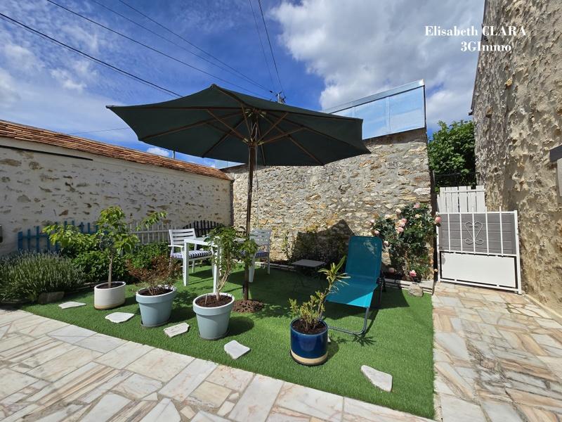 5 pièces 295 m² · à Évry-Grégy-sur-Yerre · 295 m² · 388 000 €