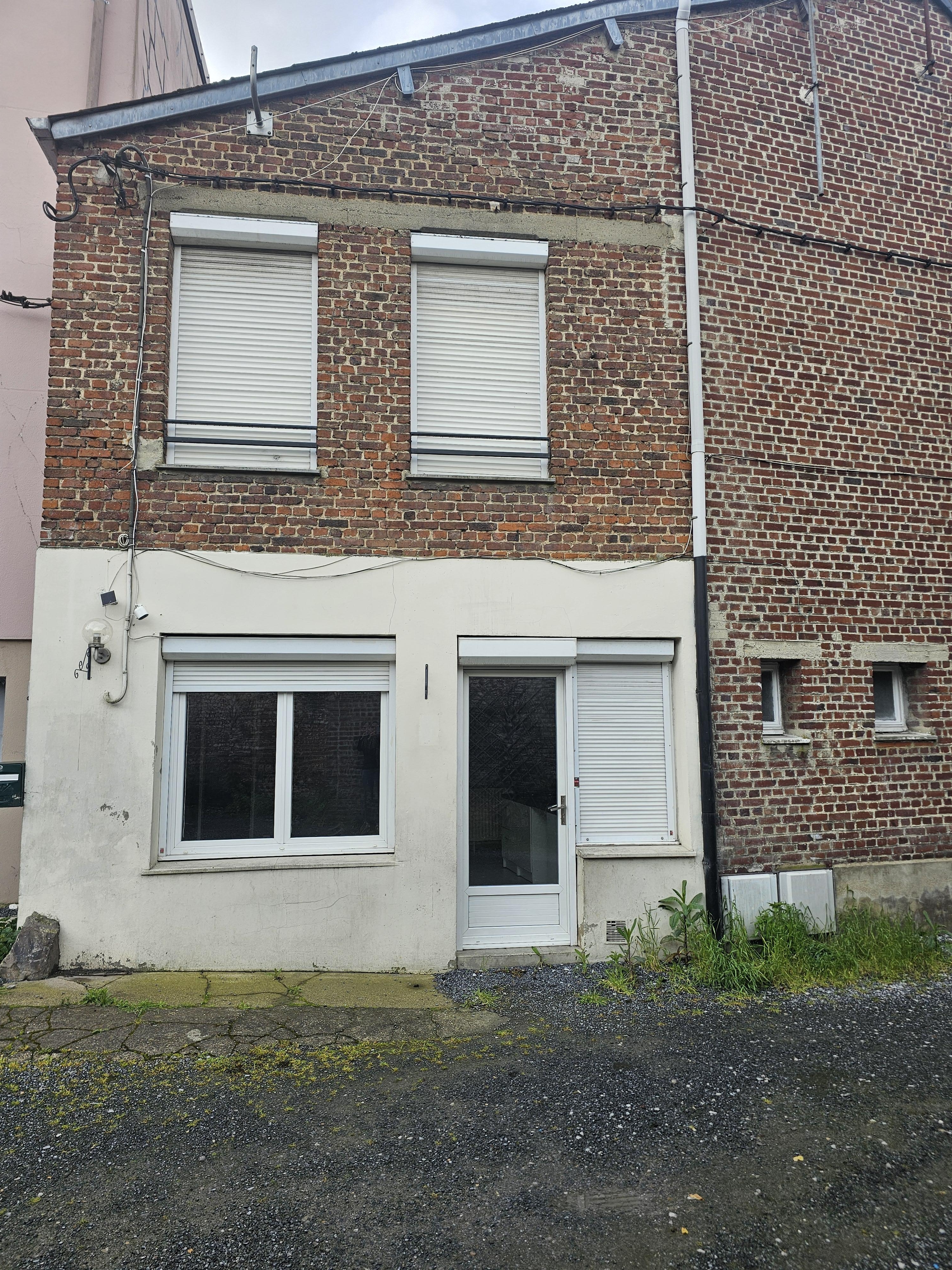 Immeuble 8 pièces 130 m² · à Guise · 130 m² · 85 000 €