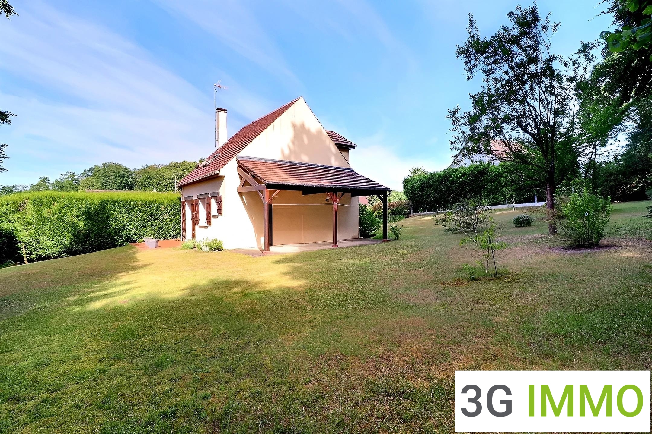 Maison 4 pièces 549 m² · à Verneuil-en-Halatte · 549 m² · 239 000 €