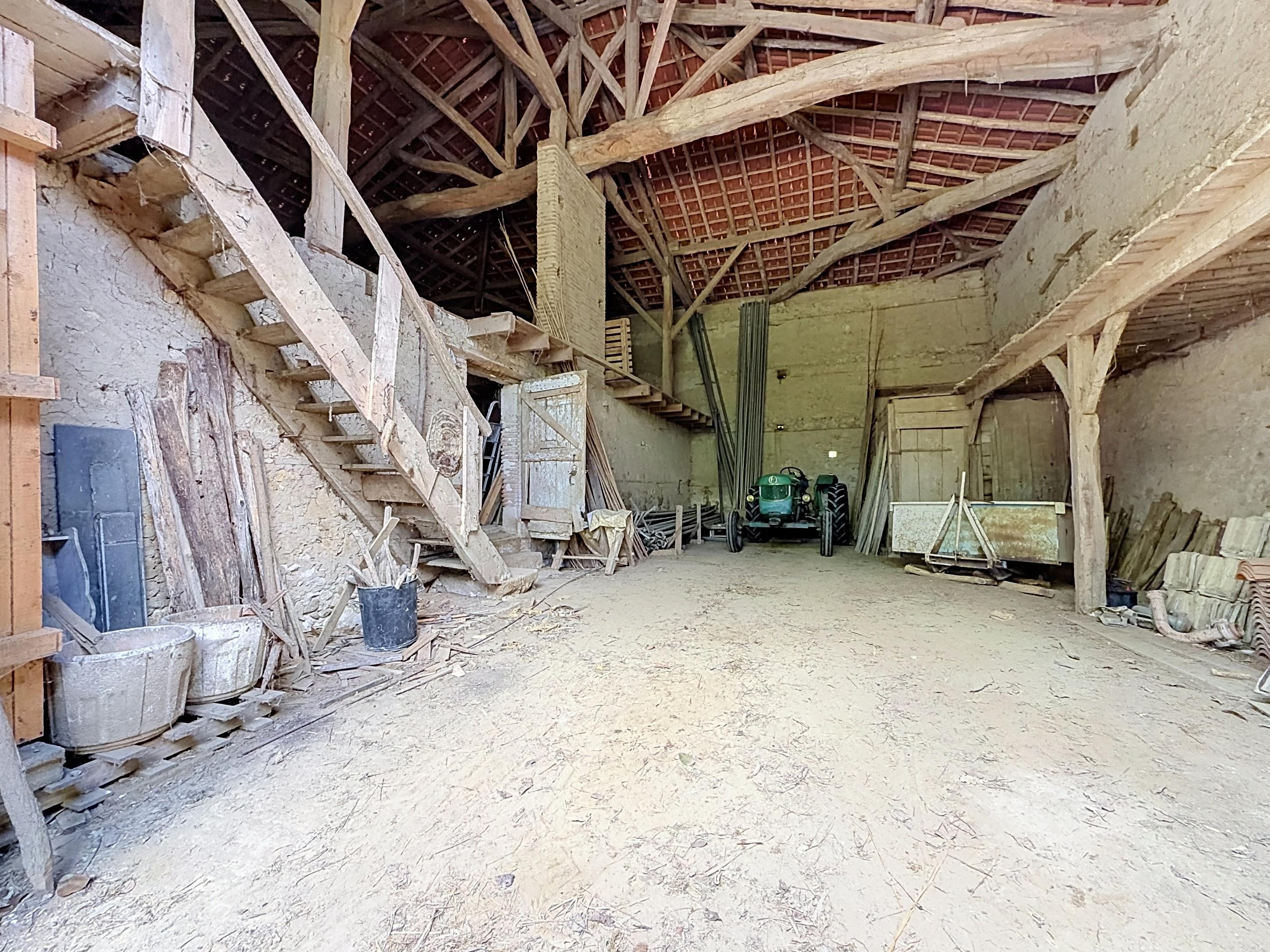 Maison 6 pièces 268 m² · à Layrac · 268 m² · 350 000 €