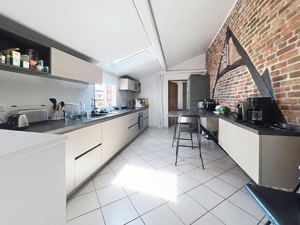 Maison 6 pièces 160 m² · à Longueil-Sainte-Marie · 160 m² · 375 000 €