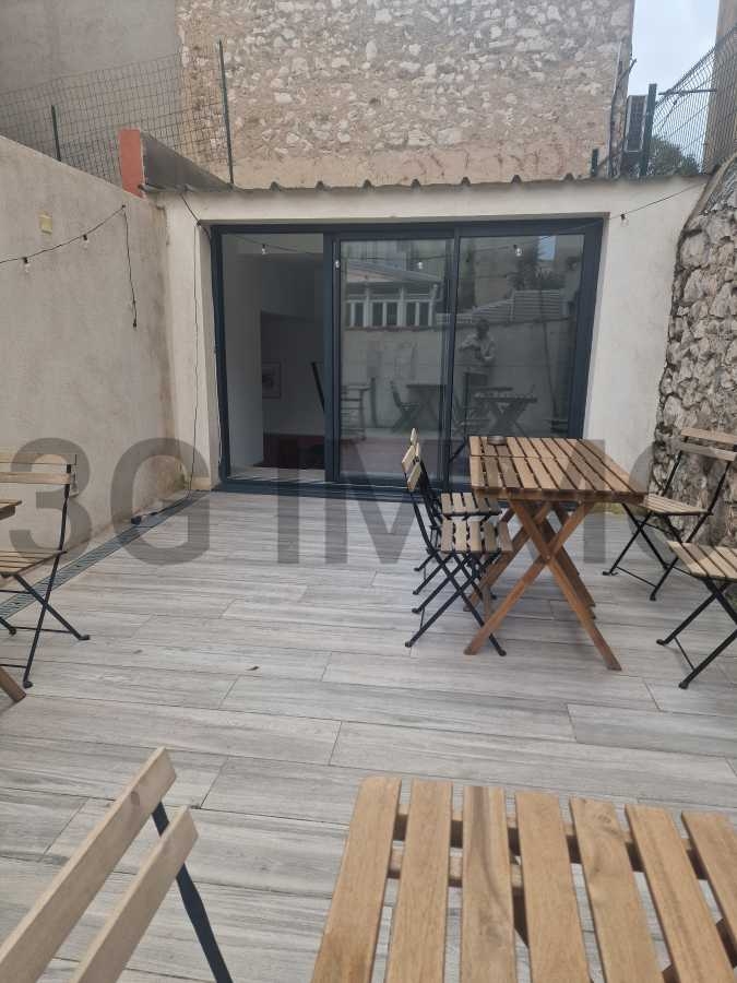 Restauration rapide - 91.5 m² - Marseille (6ème arr.)