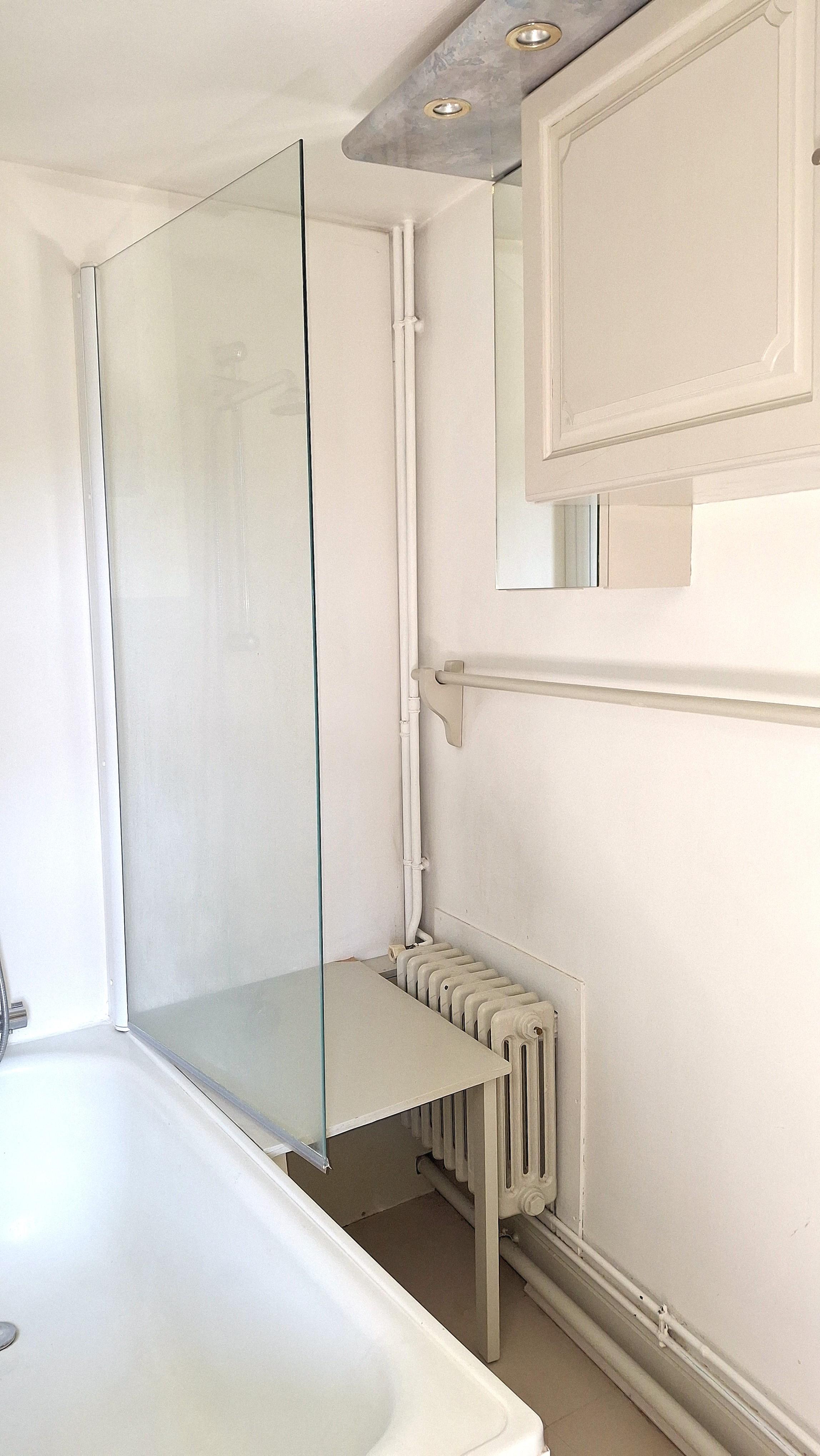 Appartement - 2 pièces - 41 m² - Vic-sur-Cère