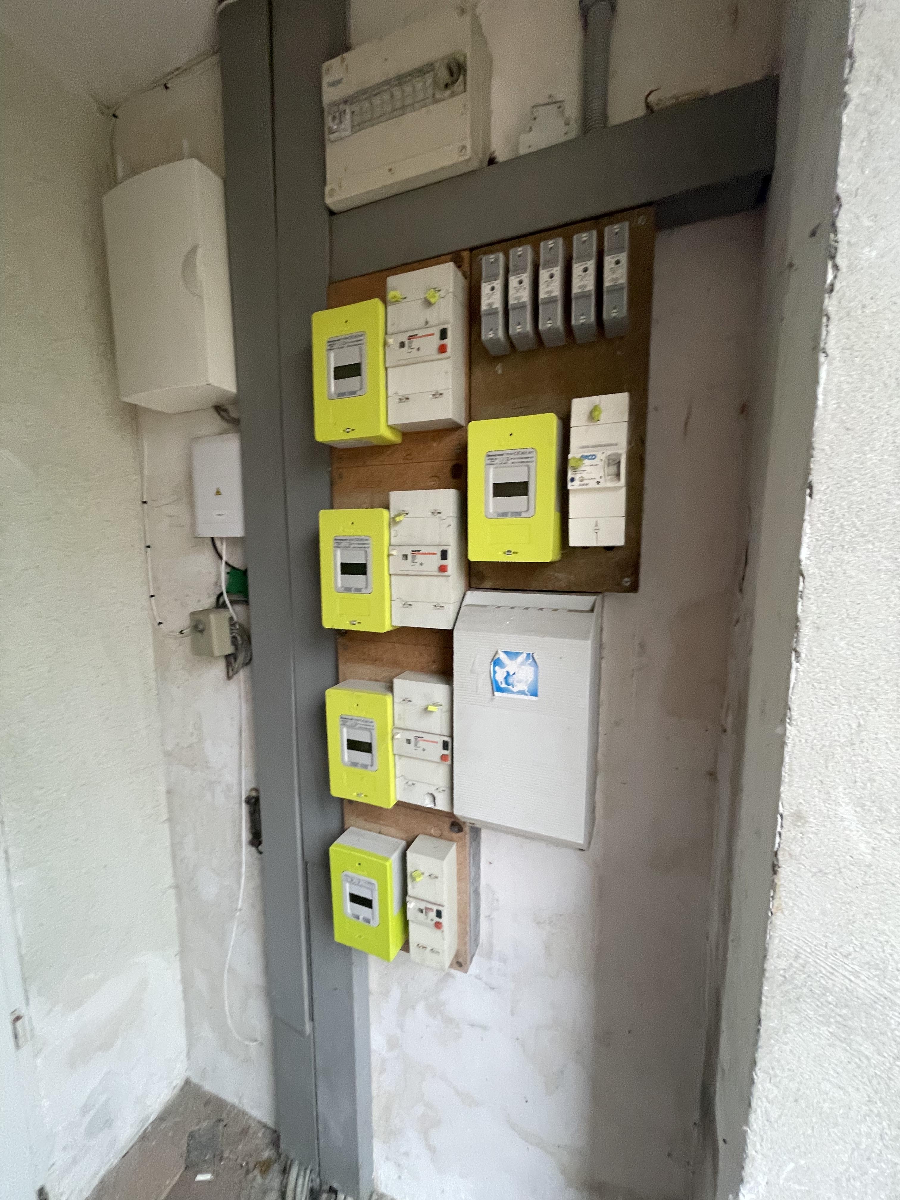 Immeuble - 11 pièces - 230 m² - Saint-Quentin