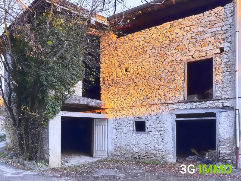 Immeuble à Raissac (09300)