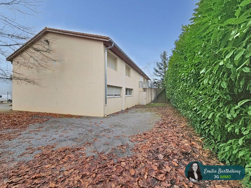 Local Industriel / Bâtiment à Reignier-Ésery (74930) - Photo 4