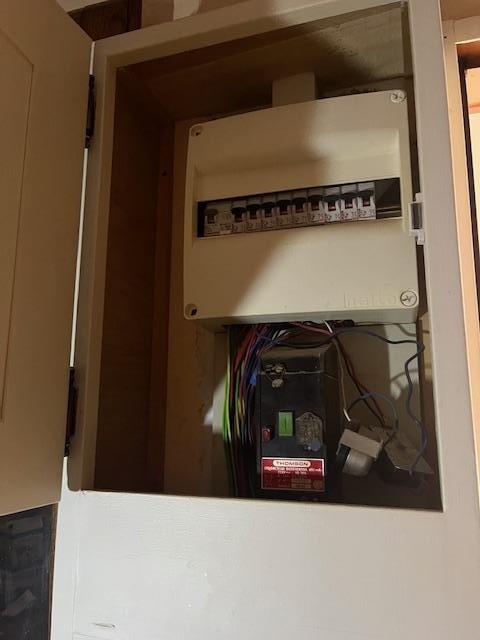 Photo 9