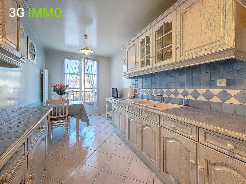 Appartement à Mantes-la-Jolie (78200)