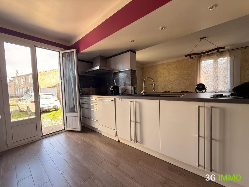 Maison de village à Sainte-Colombe-sur-l'Hers (11230) - Photo 3