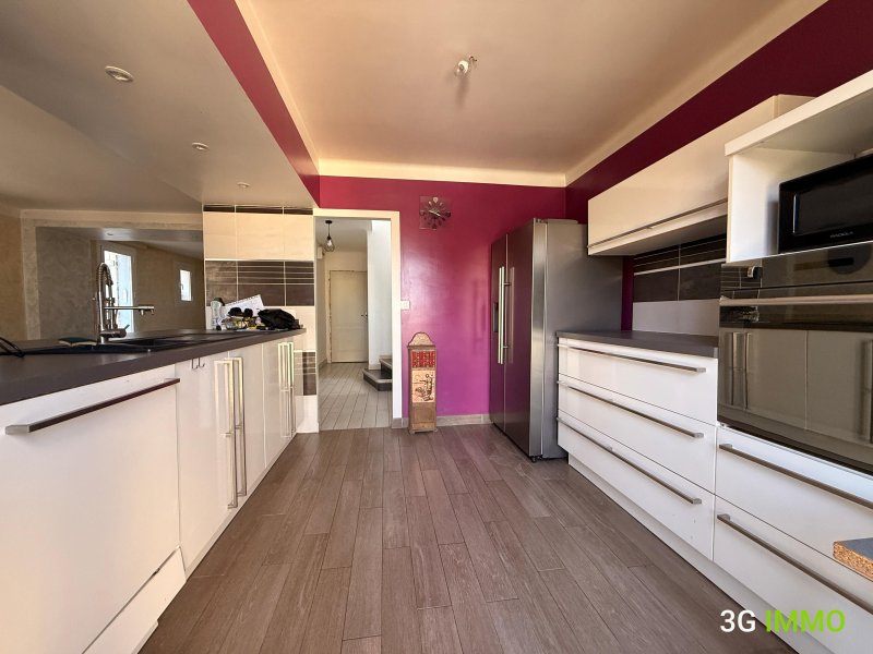 Maison de village à Sainte-Colombe-sur-l'Hers (11230) - Photo 2