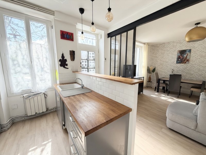 Maison à Moret-Loing-et-Orvanne (77250) - Photo 5