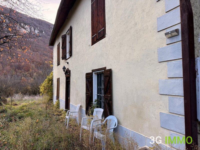 Maison de village à Cazenave-Serres-et-Allens (09400) - Photo 2