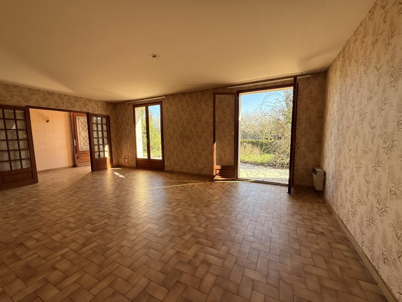 Villa à La Tour-du-Crieu (09100) - Photo 2