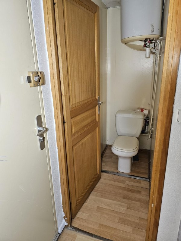 Photo 8