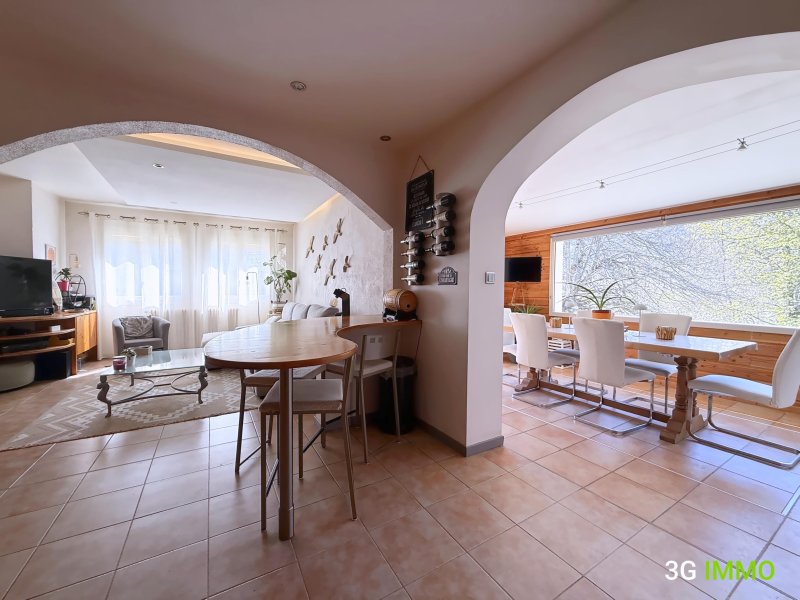 Maison avec dépendance à Luzenac (09250)