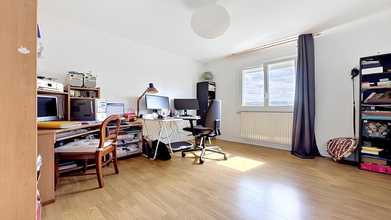 Photo 17