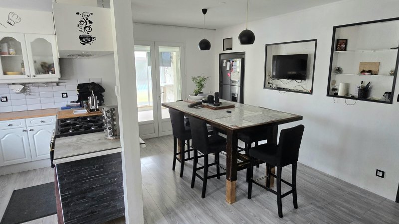 Maison avec dépendance à Chenevelles (86450) - Photo 4