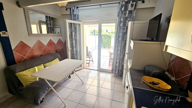 Photo 12