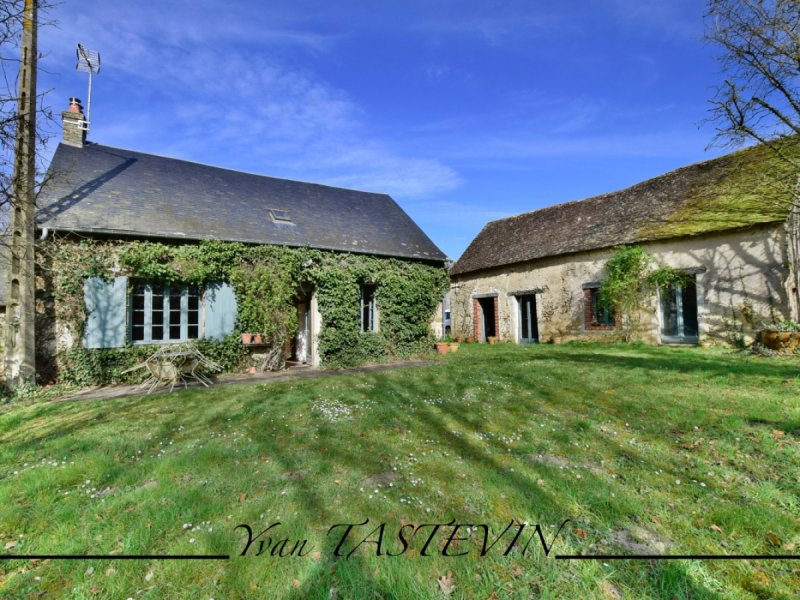 Maison à Volnay (72440)
