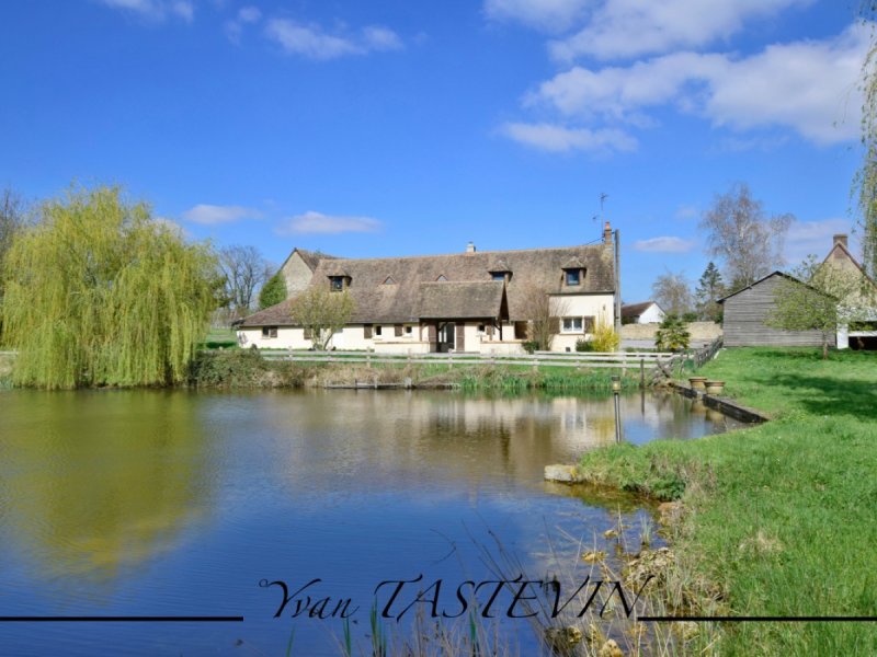 Maison à Connerré (72160)