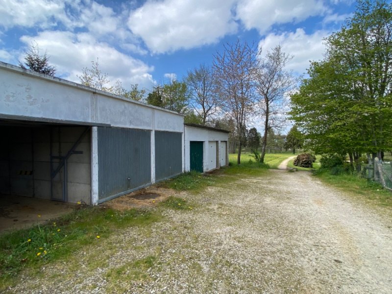 Garage / Parking à Bonnétable (72110)
