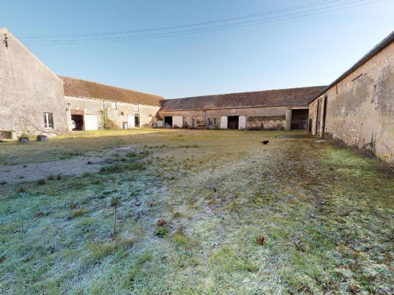 Immeuble à Nemours (77140)