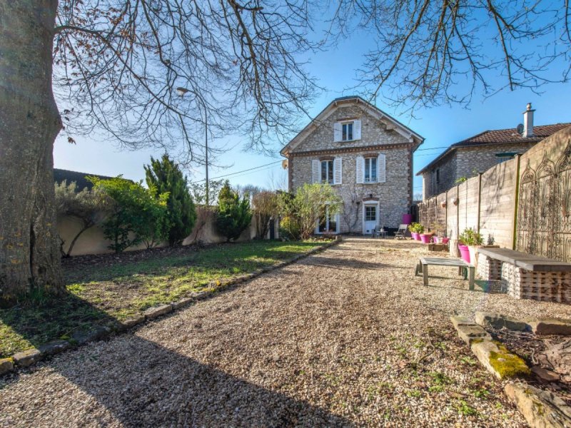 Maison à Saint-Mammès (77670)