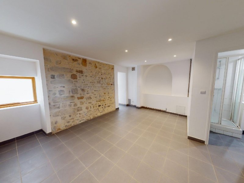 Appartement à Montigny-Sur-Loing (77690)