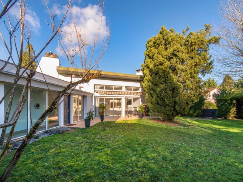 Maison à Saint-Pierre-Lès-Nemours (77140)