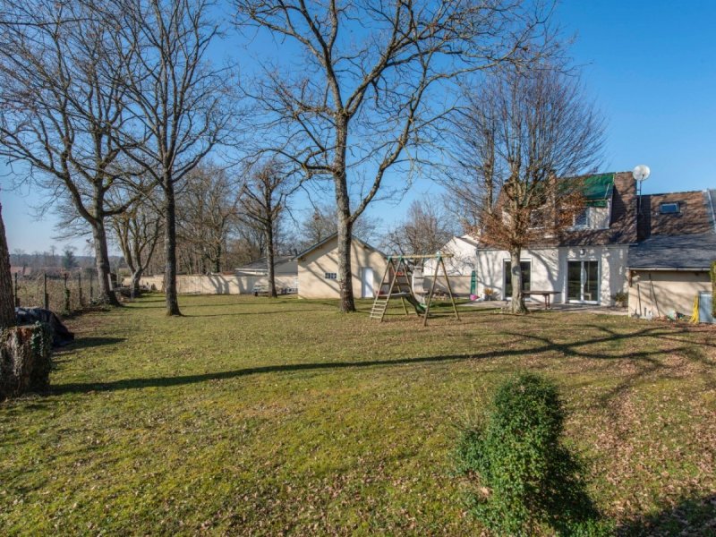 Maison à Montcourt-Fromonville (77140)