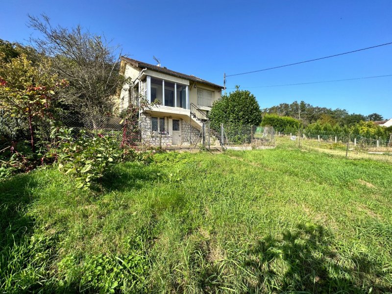 Maison à Saint-Pierre-Lès-Nemours (77140)