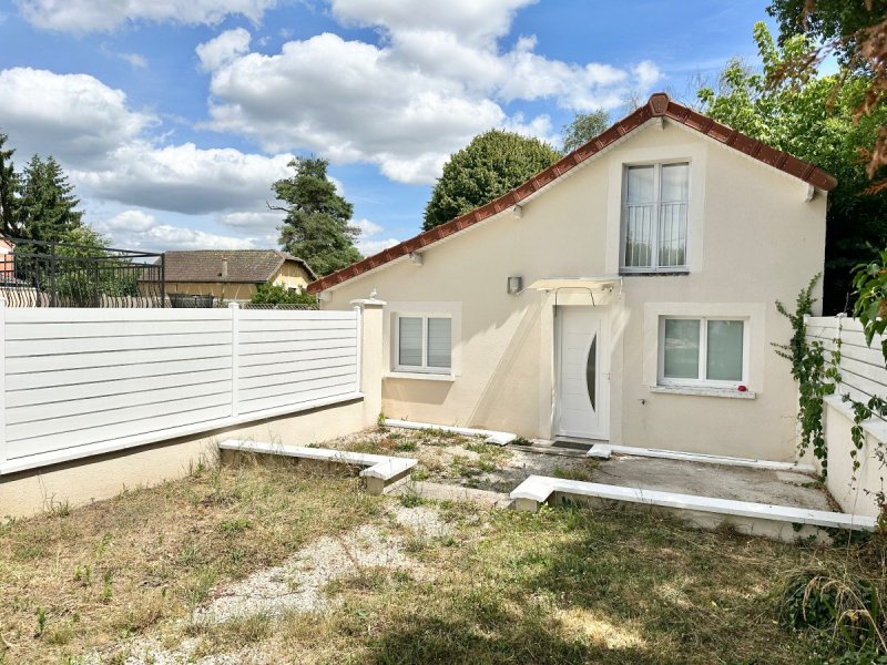 Maison à Grez-Sur-Loing (77880)