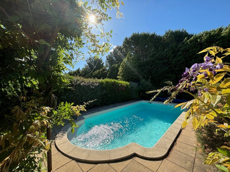 Bien vendu à Boissy st leger (94470)