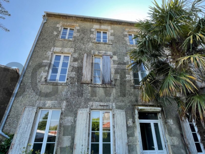 Maison à La Châtaigneraie (85120)