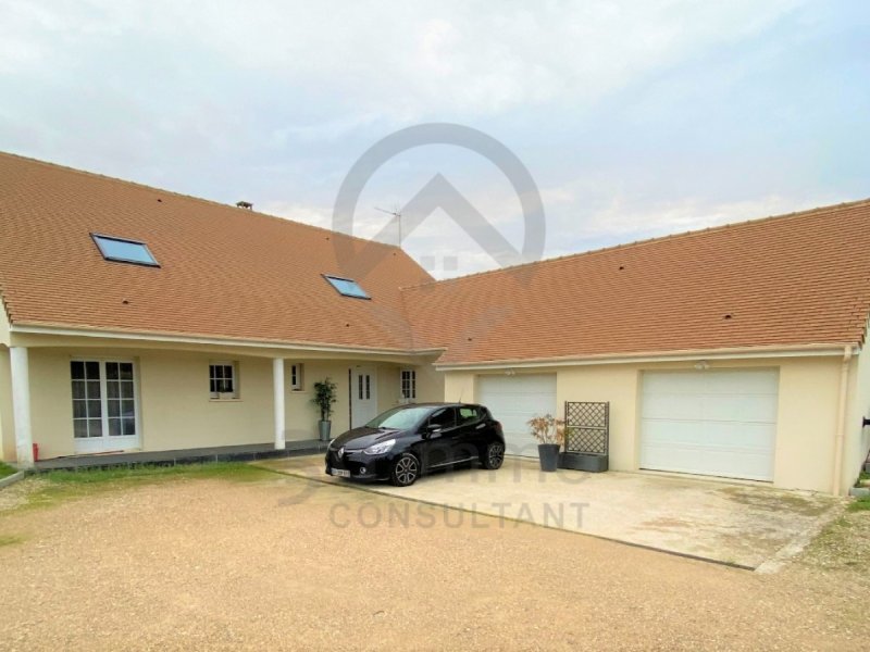 Maison à Houdan (78550)